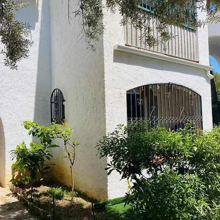 Casa - Ground Floor Next To The